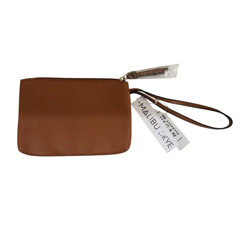 NWT Malibu Skye Brown Vegan Faux Leather Wristlet Purse Zipper Festival Concert